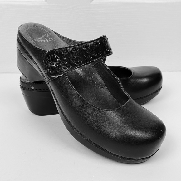 backless dansko clogs